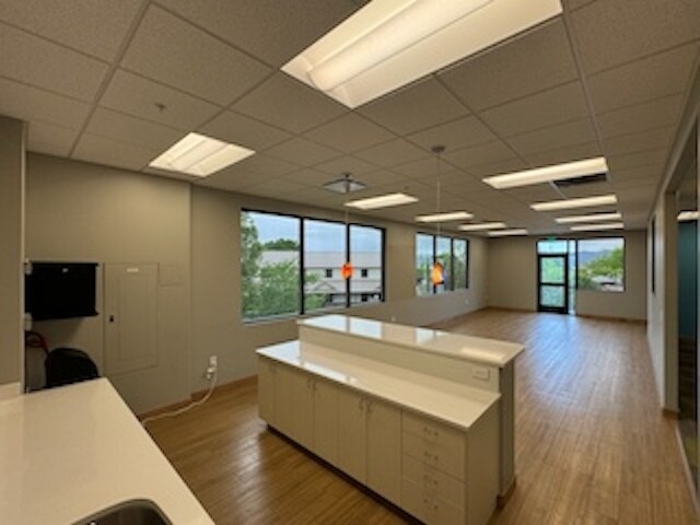 More Photos Of 199 N 290 W, Lindon Loft Creative Space For Lease