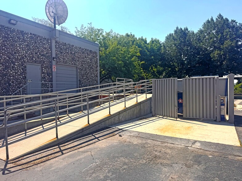 More Photos Of 1515 W State St, Boise Freestanding For Lease