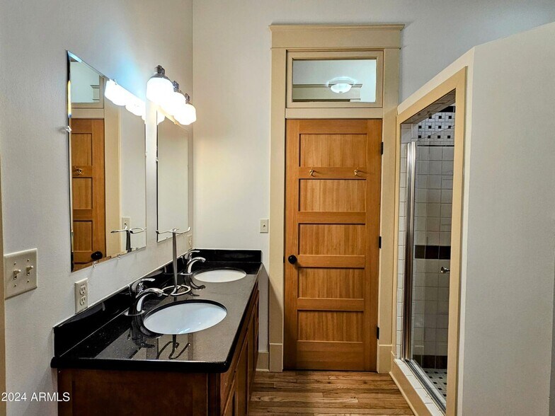 More Photos Of 37-39 Ok St, Bisbee General Retail For Sale