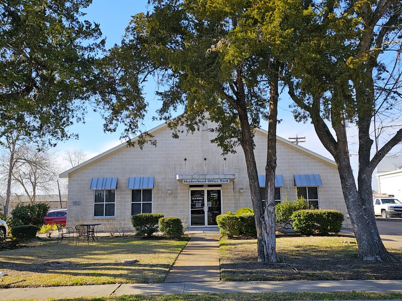 Primary Photo Of 150 W Shadowbend Ave, Friendswood Office For Lease