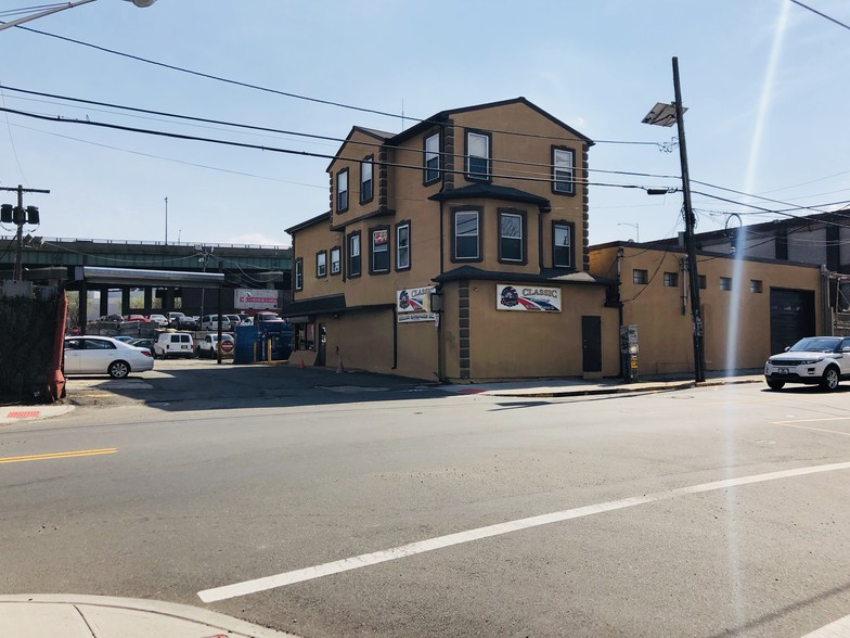 Primary Photo Of 210 21st Ave, Paterson Industrial For Lease