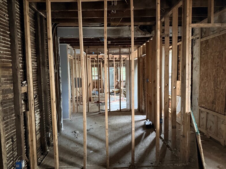More Photos Of 1115 Upland St, Chester Apartments For Sale