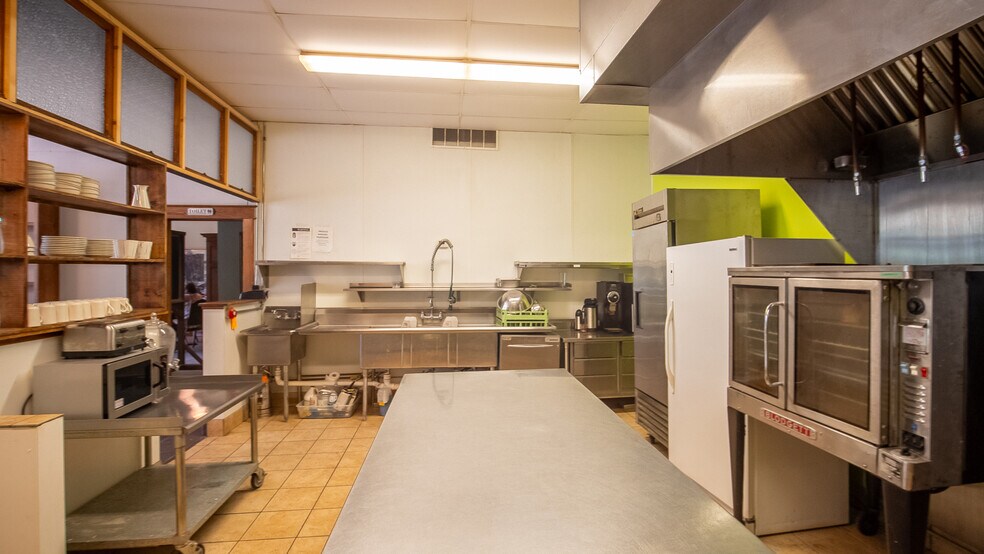 More Photos Of 312 Center St E, Hammond Freestanding For Sale
