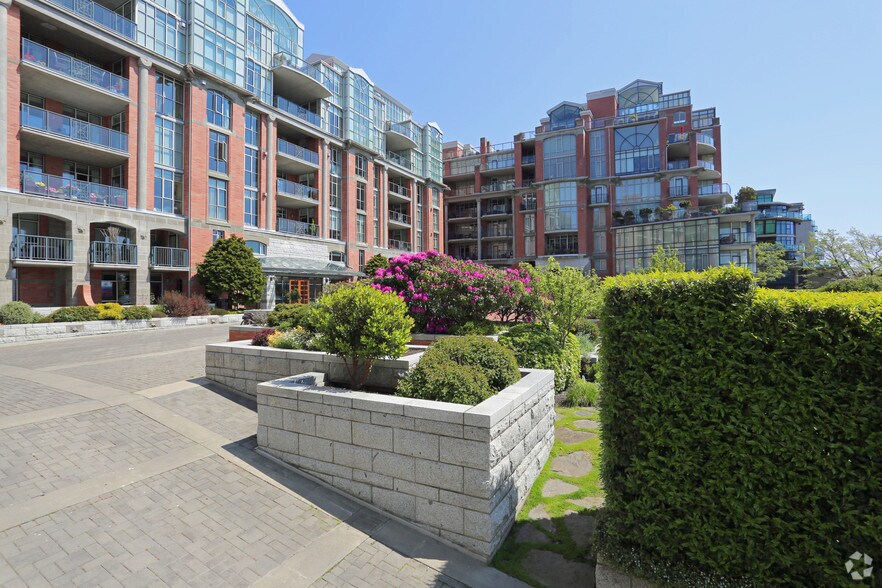 More Photos Of 19 Dallas Rd, Victoria Apartments For Sale