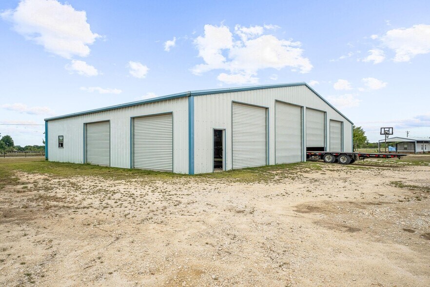 More Photos Of 7517 Us Highway 67, Stephenville Light Distribution For Sale