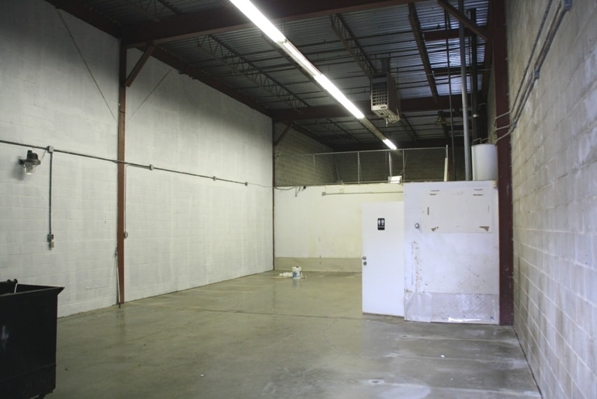 More Photos Of 1132 49th Ave, Long Island City Industrial For Lease