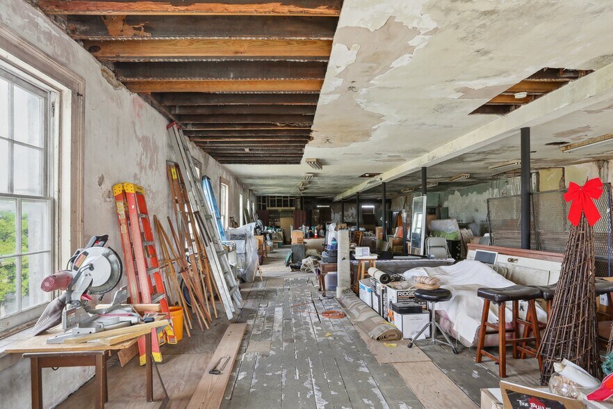 More Photos Of 1427 Oretha Castle Haley Blvd, New Orleans General Retail For Sale