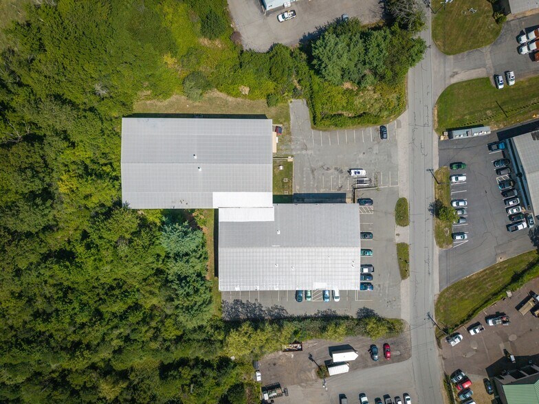 More Photos Of 44 Mitchell Rd, Ipswich Warehouse For Lease