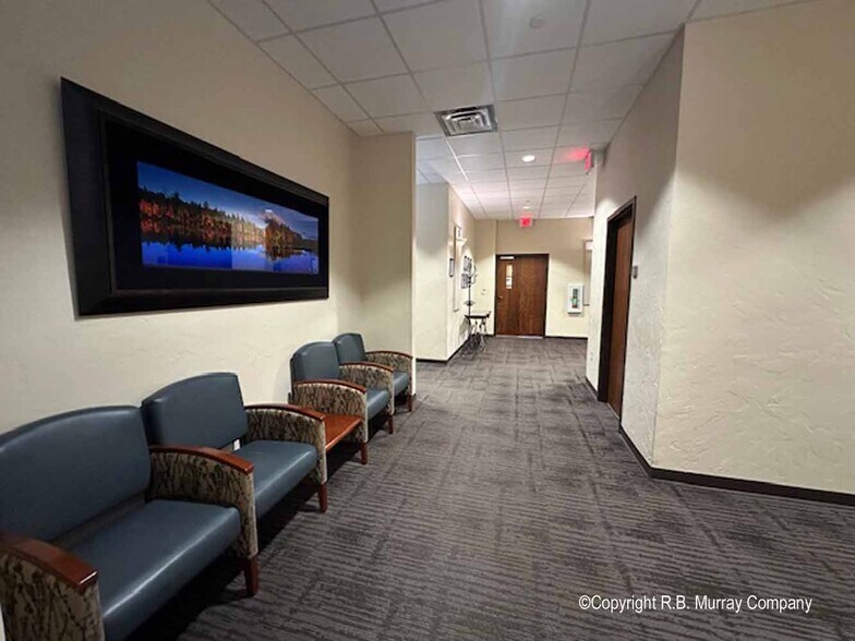 More Photos Of 3250 S Delaware Ave, Springfield Medical For Sale