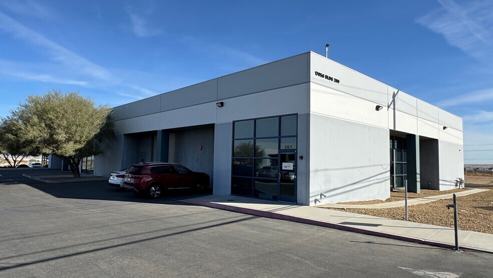 Primary Photo Of 17056 B Hercules St, Hesperia Service For Lease