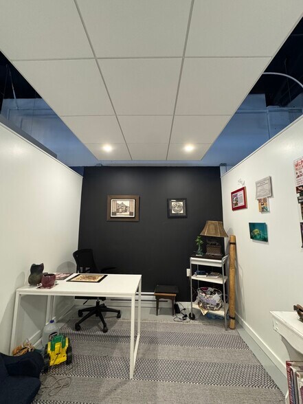 More Photos Of 3264 Larimer St, Denver Restaurant For Sale