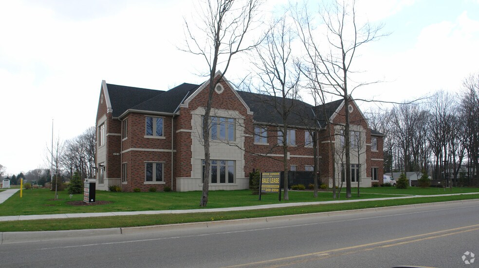 More Photos Of 3515 Coolidge Rd, East Lansing Medical For Lease