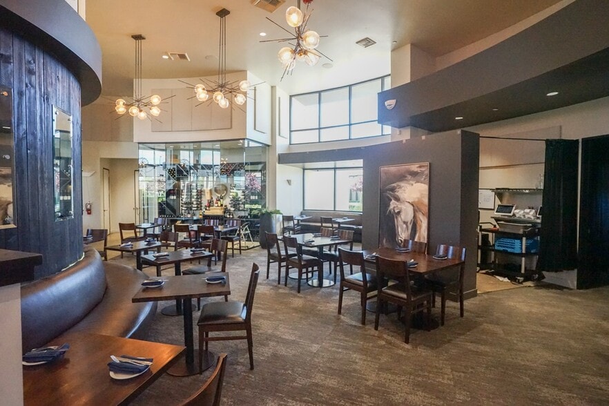 More Photos Of 200 W River Rd, Ripon General Retail For Lease