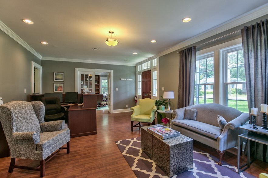 More Photos Of 863 E Park Ave, Tallahassee Office For Lease