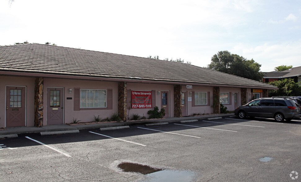 More Photos Of 8831 49th St, Pinellas Park Medical For Lease