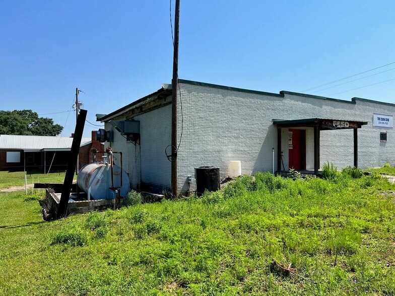 More Photos Of 5661 County Road 114, Brundidge General Retail For Sale