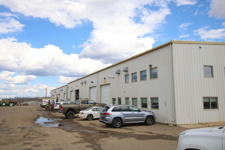 More Photos Of 191 MacKay Cres, Wood Buffalo Warehouse For Lease