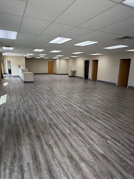 More Photos Of 509 Willin Way, Mount Sterling Office For Lease
