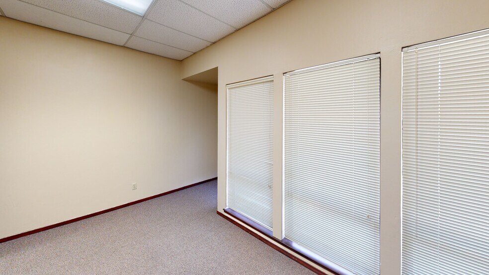 More Photos Of 7816 Uplands Way, Citrus Heights Office For Sale