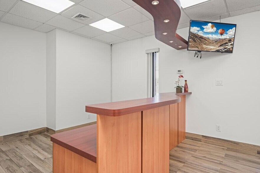 More Photos Of 248 Avenue P, Brooklyn Office Residential For Sale