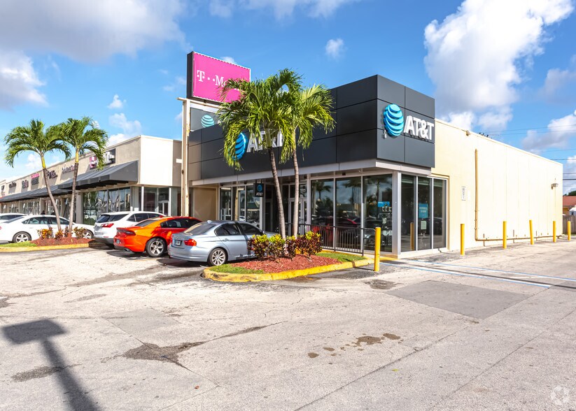 More Photos Of 663-775 W 49th St, Hialeah General Retail For Lease