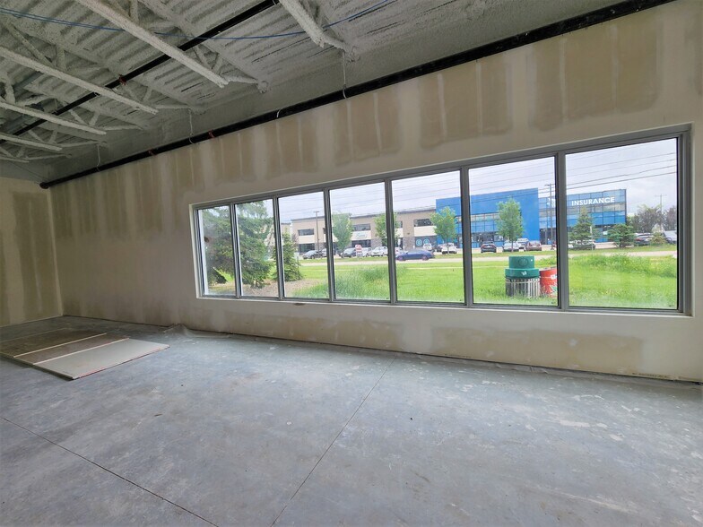 More Photos Of 11803 114 Ave NW, Edmonton Storefront Retail Office For Lease