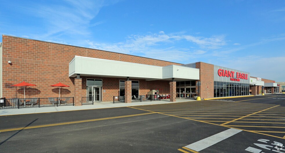 More Photos Of 4001 Britton Pky, Hilliard Freestanding For Lease