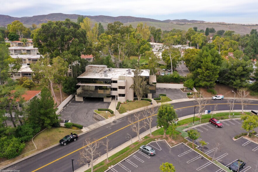 More Photos Of 23291 Mill Creek Dr, Laguna Hills Medical For Lease