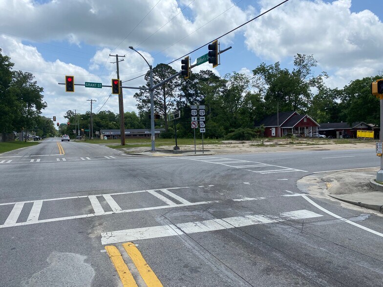 More Photos Of 815 N Grant St, Fitzgerald Land For Sale