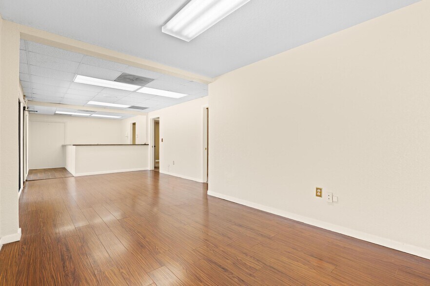 More Photos Of 1200 S Pinellas Ave, Tarpon Springs Medical For Lease