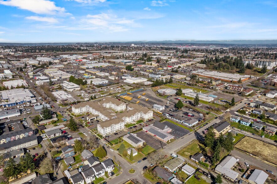 More Photos Of 3201 S 43rd St, Tacoma Specialty For Sale