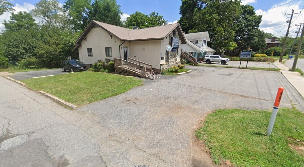 Primary Photo Of 899 Haywood Rd, Asheville Storefront Retail Office For Sale