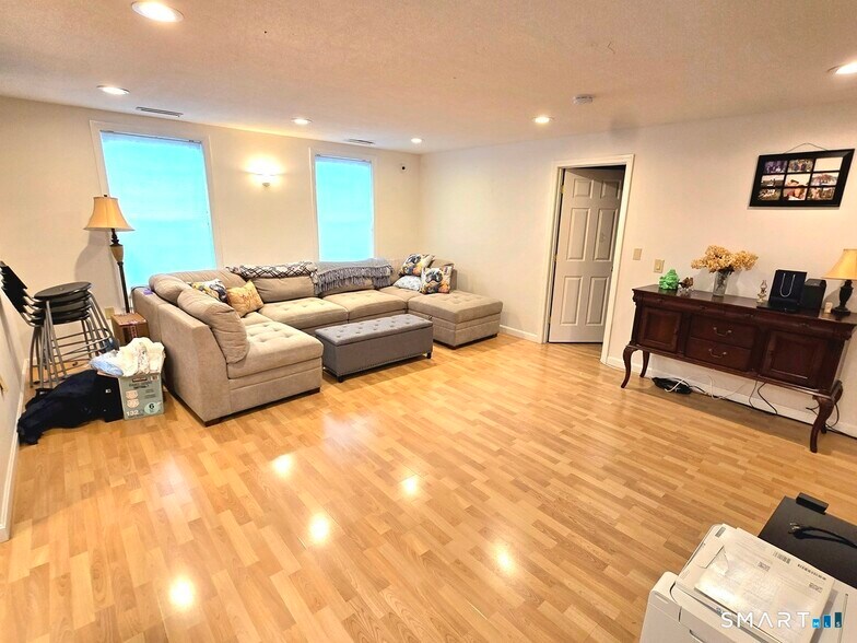 More Photos Of 442 Enfield St, Enfield Freestanding For Sale