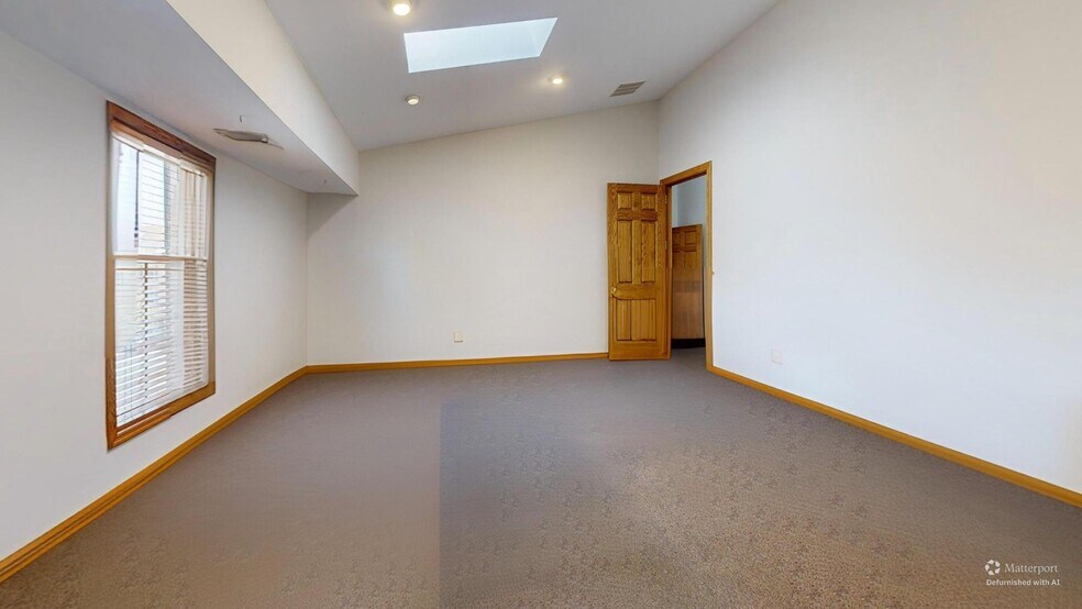 More Photos Of 10130-10134 Colvin Run Rd, Great Falls Medical For Sale