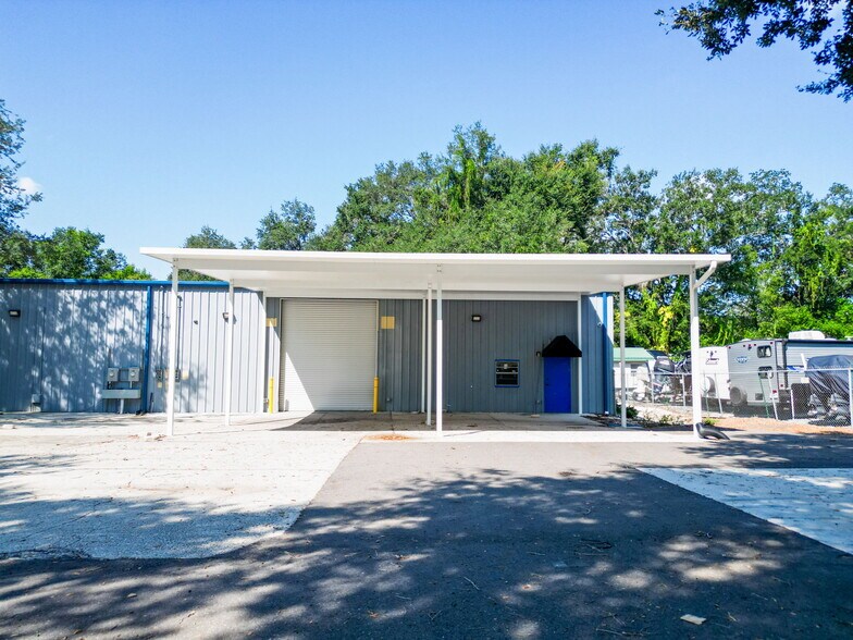 More Photos Of 112 N Mulrennan Rd, Valrico Warehouse For Sale