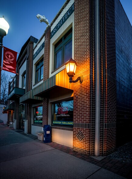 More Photos Of 8052 W Main St, Rathdrum Office Residential For Sale