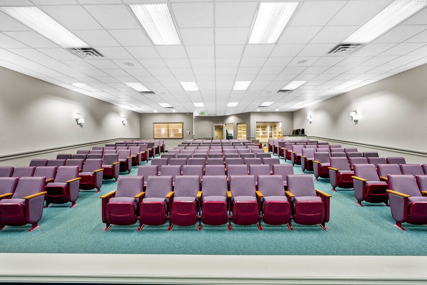 More Photos Of 804 N State St, Tacoma Religious Facility For Sale