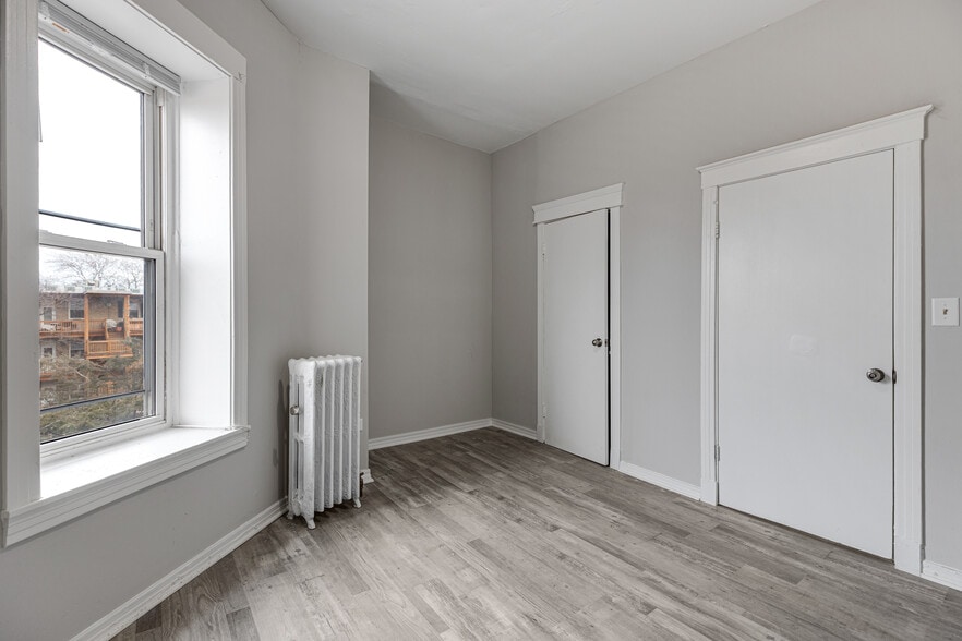 More Photos Of 4431-4433 N Racine Ave, Chicago Apartments For Sale