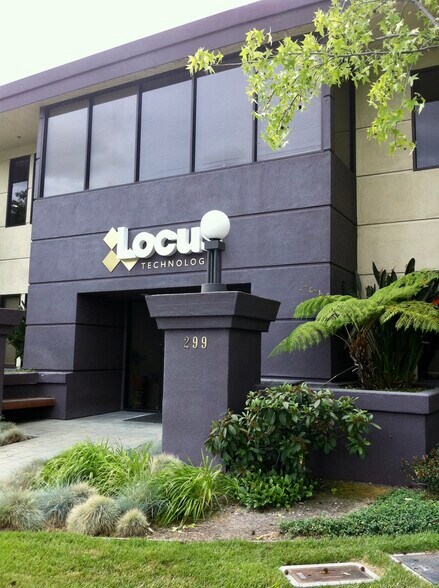 More Photos Of 299 Fairchild Dr, Mountain View Light Distribution For Lease