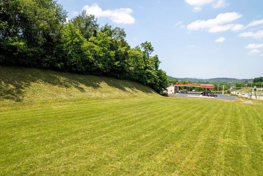 More Photos Of Rt 11/ Rt 256, Weyers Cave Land For Sale