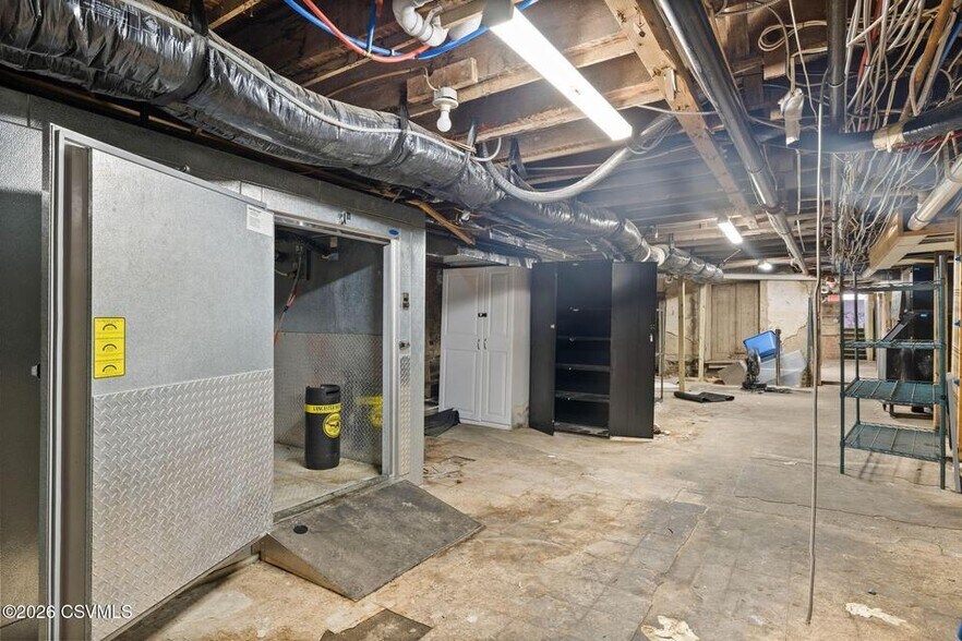 More Photos Of 494 Mill St, Danville Storefront For Lease