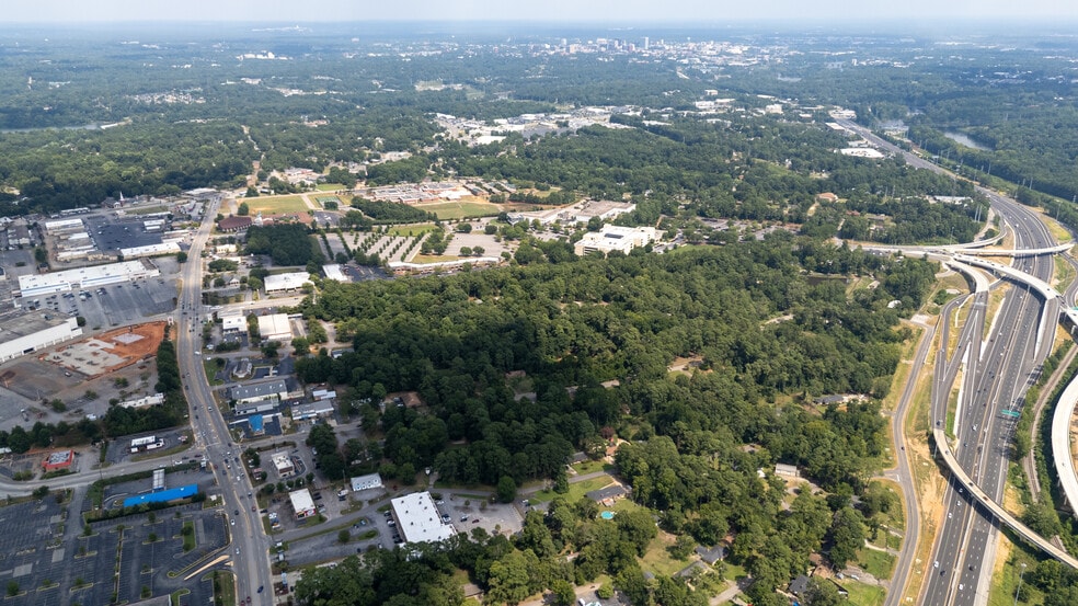 More Photos Of 123 Lawand Dr, Columbia Office Residential For Sale