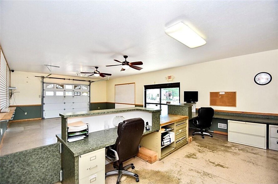 More Photos Of 4001 Cleveland Ave S, Canton Industrial For Sale