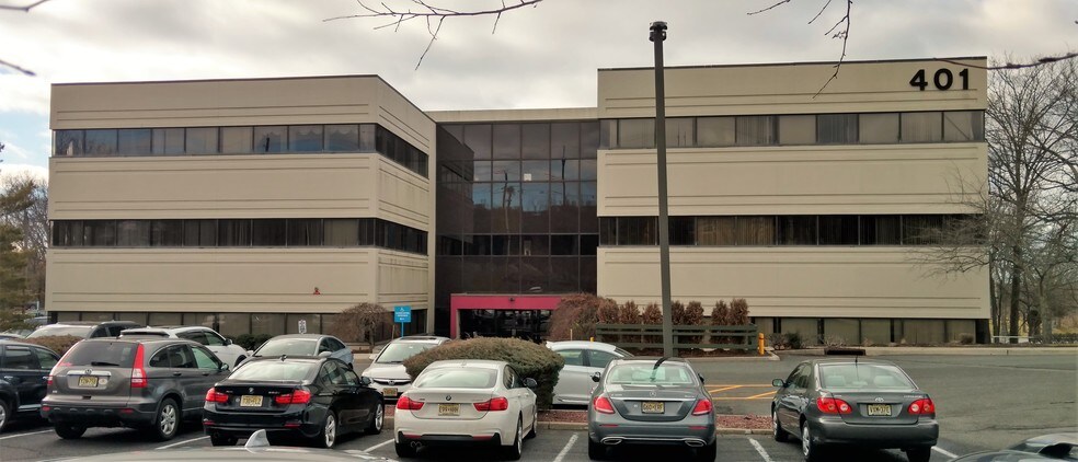 Primary Photo Of 401 Hamburg Turnpike, Wayne Medical For Sale