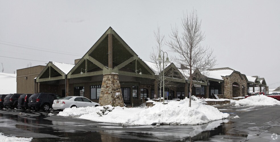 More Photos Of 6300 N Sagewood Dr, Park City Storefront For Lease