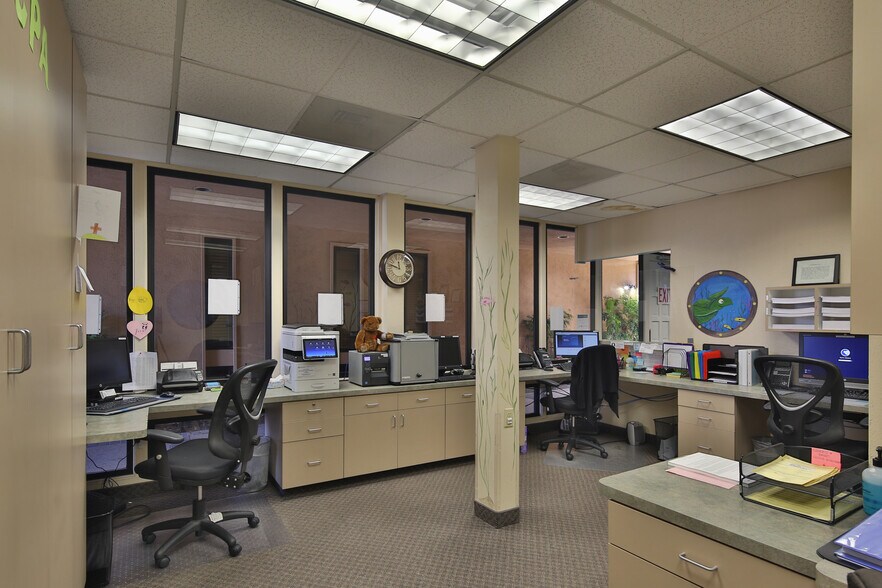 More Photos Of 23321 El Toro Rd, Lake Forest Medical For Lease