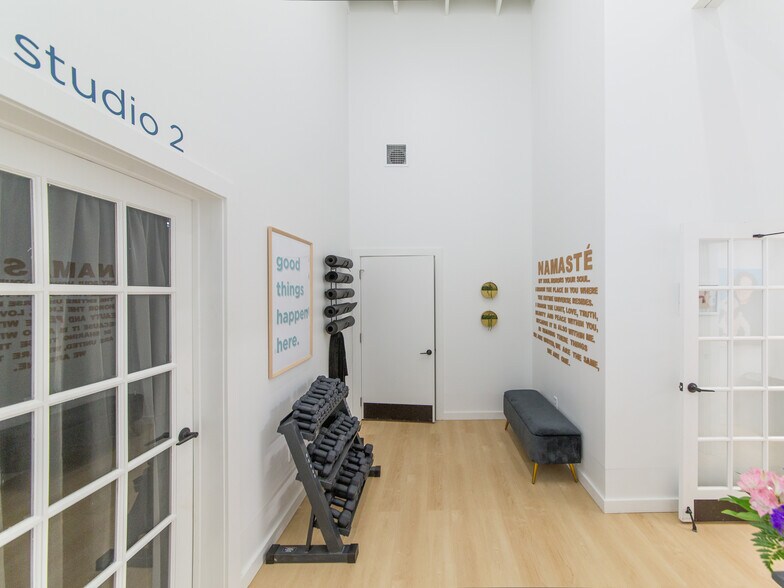 More Photos Of 51 Sweeten Creek Rd, Asheville Freestanding For Lease