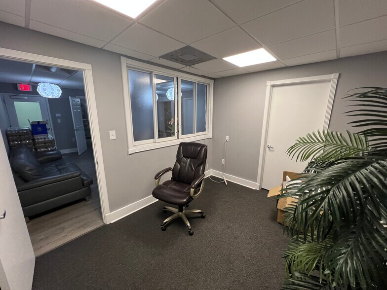 More Photos Of 5353 N Federal Hwy, Fort Lauderdale Medical For Lease