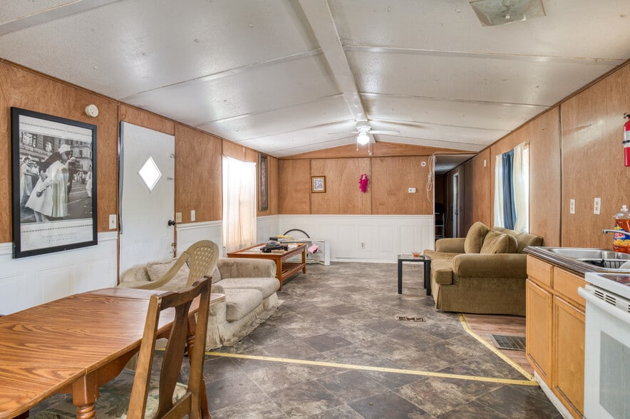 More Photos Of 950 Sidney St, Saint Augustine Manufactured Housing Mobile Home Park For Sale