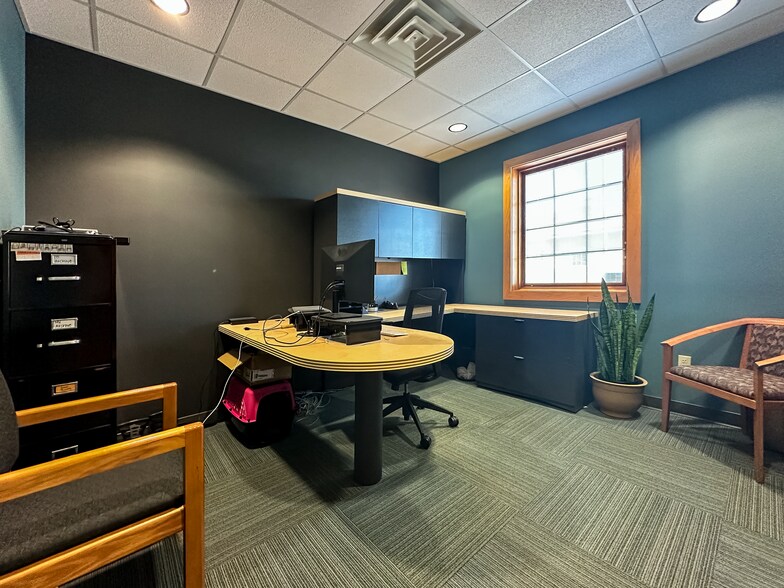 More Photos Of 7729 Westfield Dr, Fort Wayne Medical For Lease